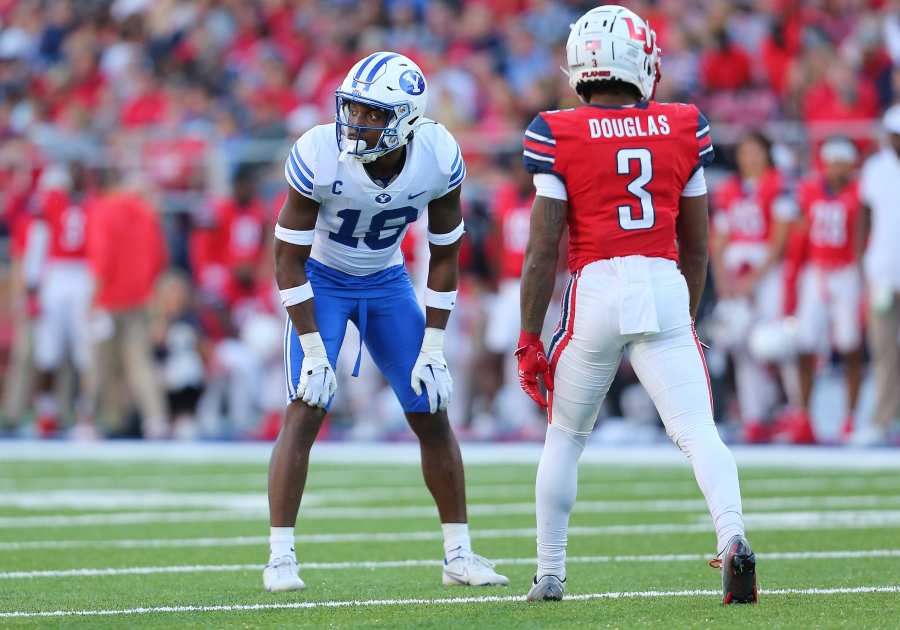 Rontez Miles: An Undrafted Free Agent's Path to an NFL Career - Visit NFL  Draft on Sports Illustrated, the latest news coverage, with rankings for  NFL Draft prospects, College Football, Dynasty and