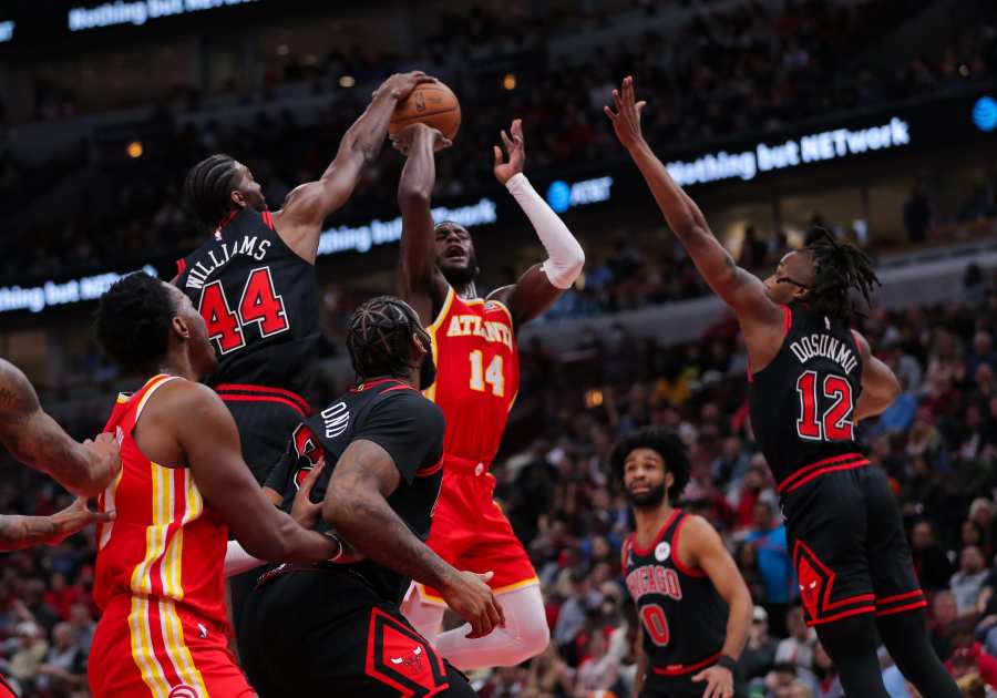 Bulls' late-game weaknesses evident against Cavaliers - Chicago