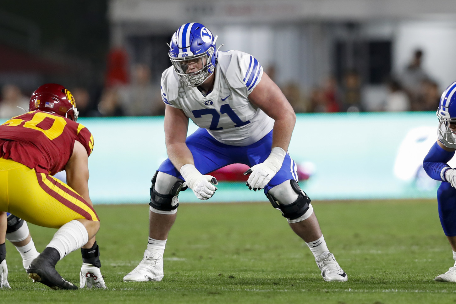 Way too early 2023 NFL Mock Draft Roundup: Does Washington go back to  defense? - Hogs Haven