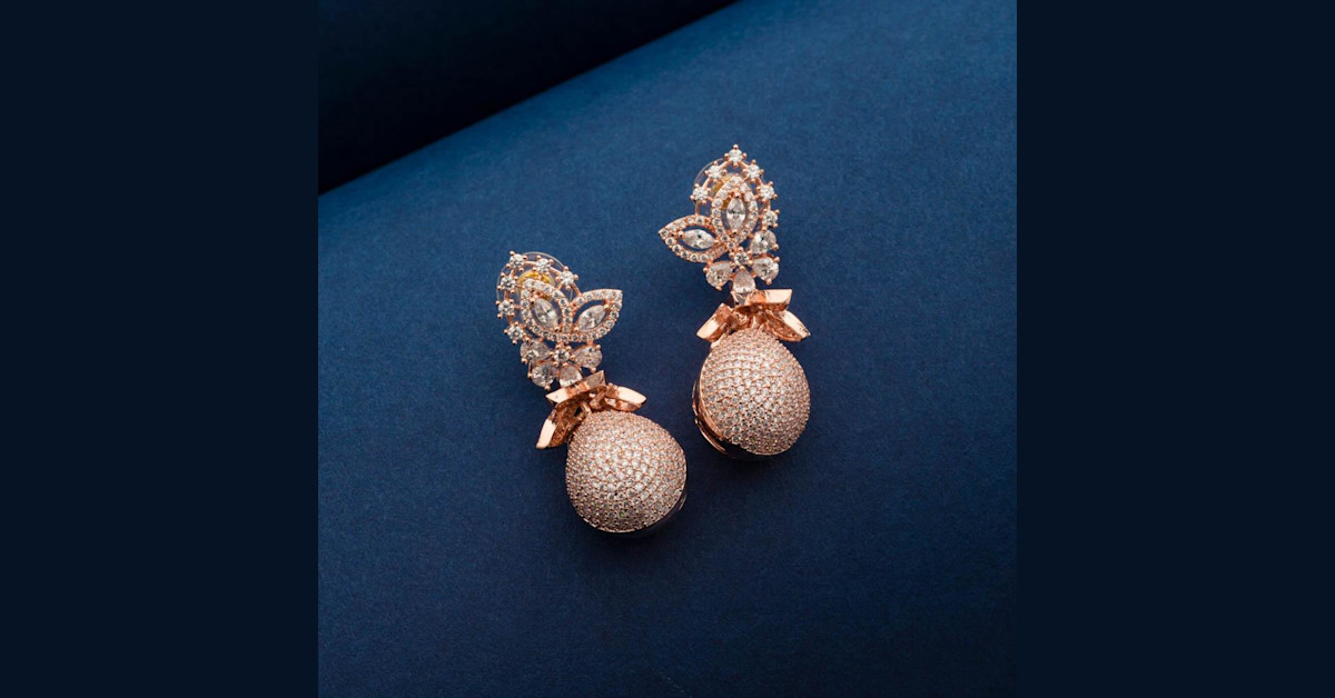Diamond sales ke jhumke