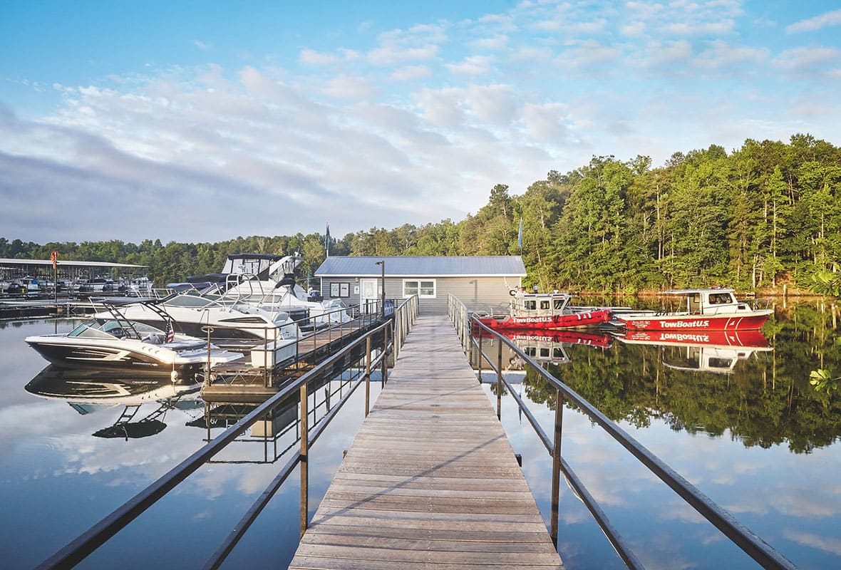 BoatUS Cooperating Marina Safe Harbor Hideaway Bay