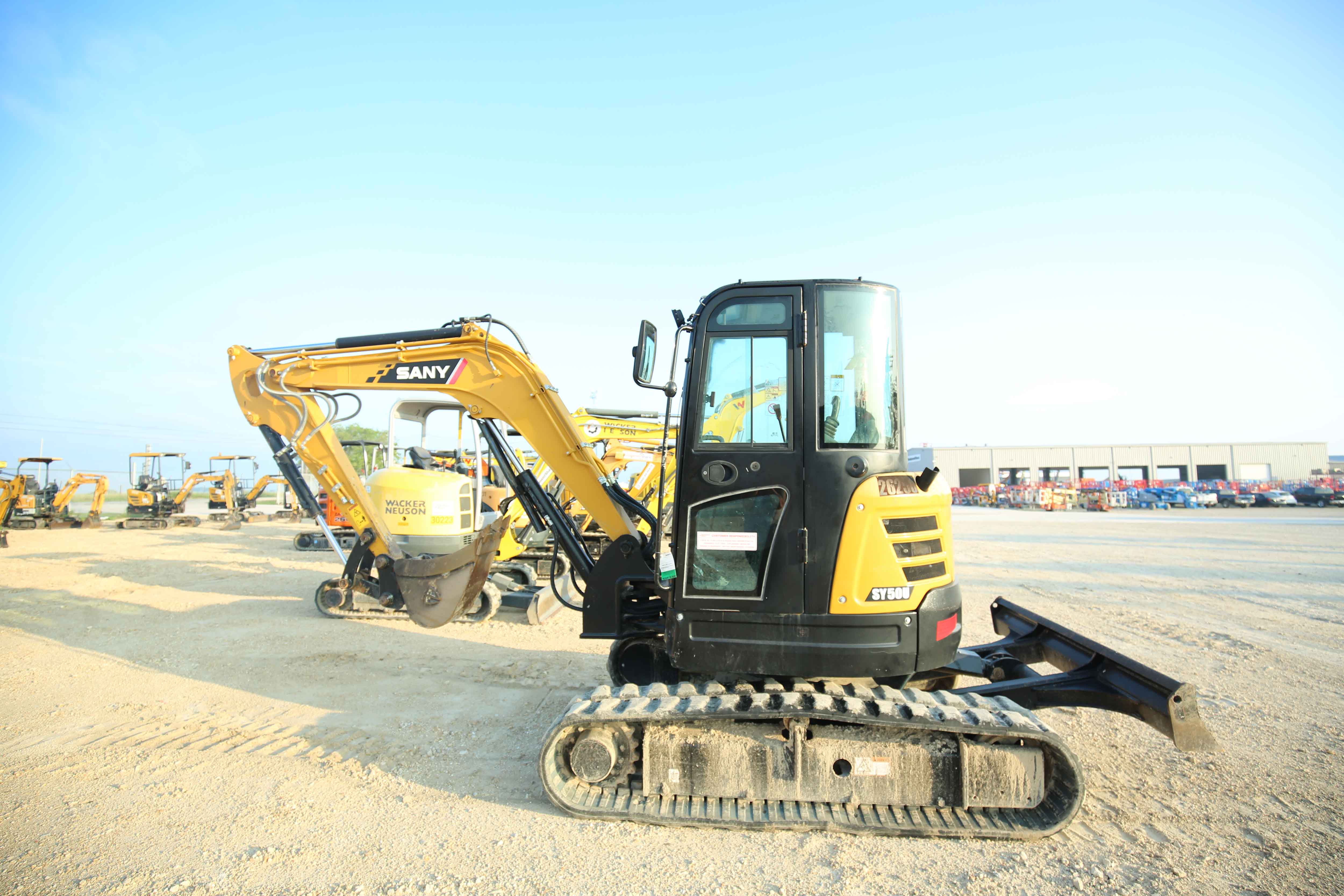 boom-bucket-how-to-become-a-heavy-equipment-operator