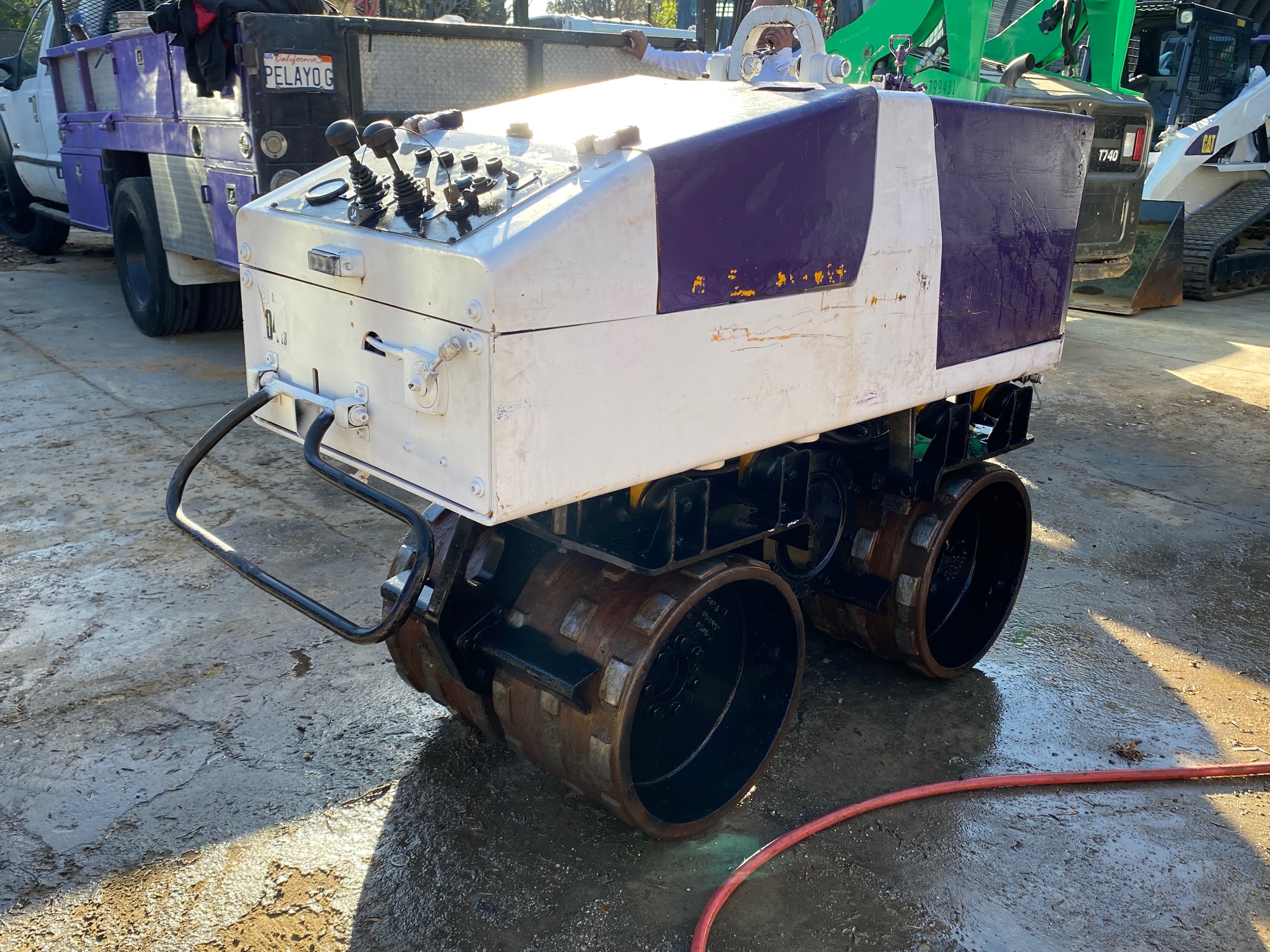 Used compactors for sale Boom & Bucket