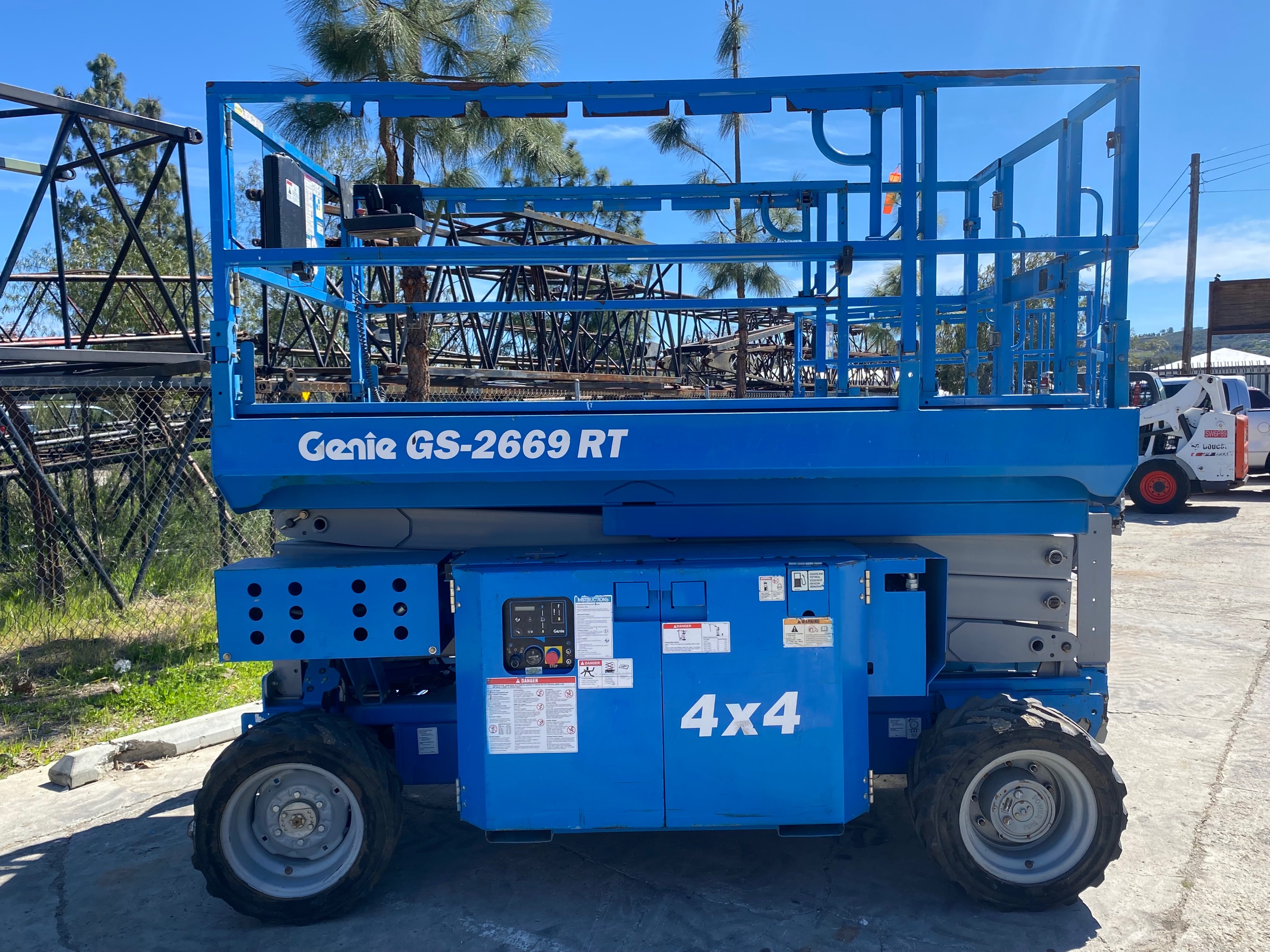 Used Lifts under 200,000 for sale Boom & Bucket