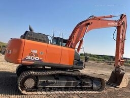Used 2019 Hitachi ZX300 Excavator #A4725580 for sale