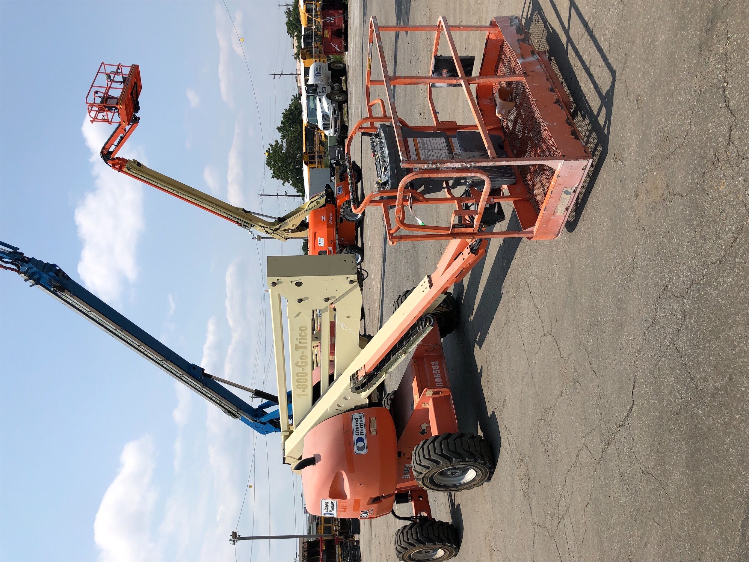 Used 2013 JLG E450AJ Articulating Boom Lift For Sale in Ridgefield Park, NJ