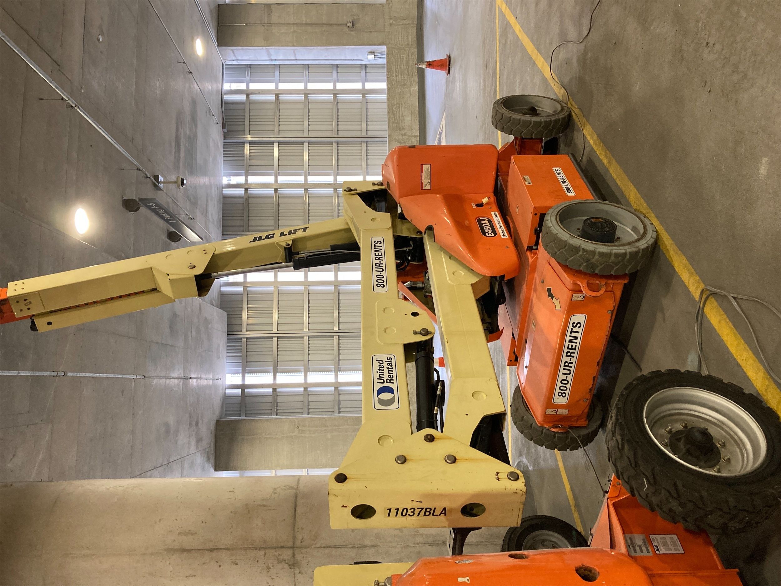 Used 2013 JLG E450AJ Articulating Boom Lift For Sale in Ridgefield Park, NJ