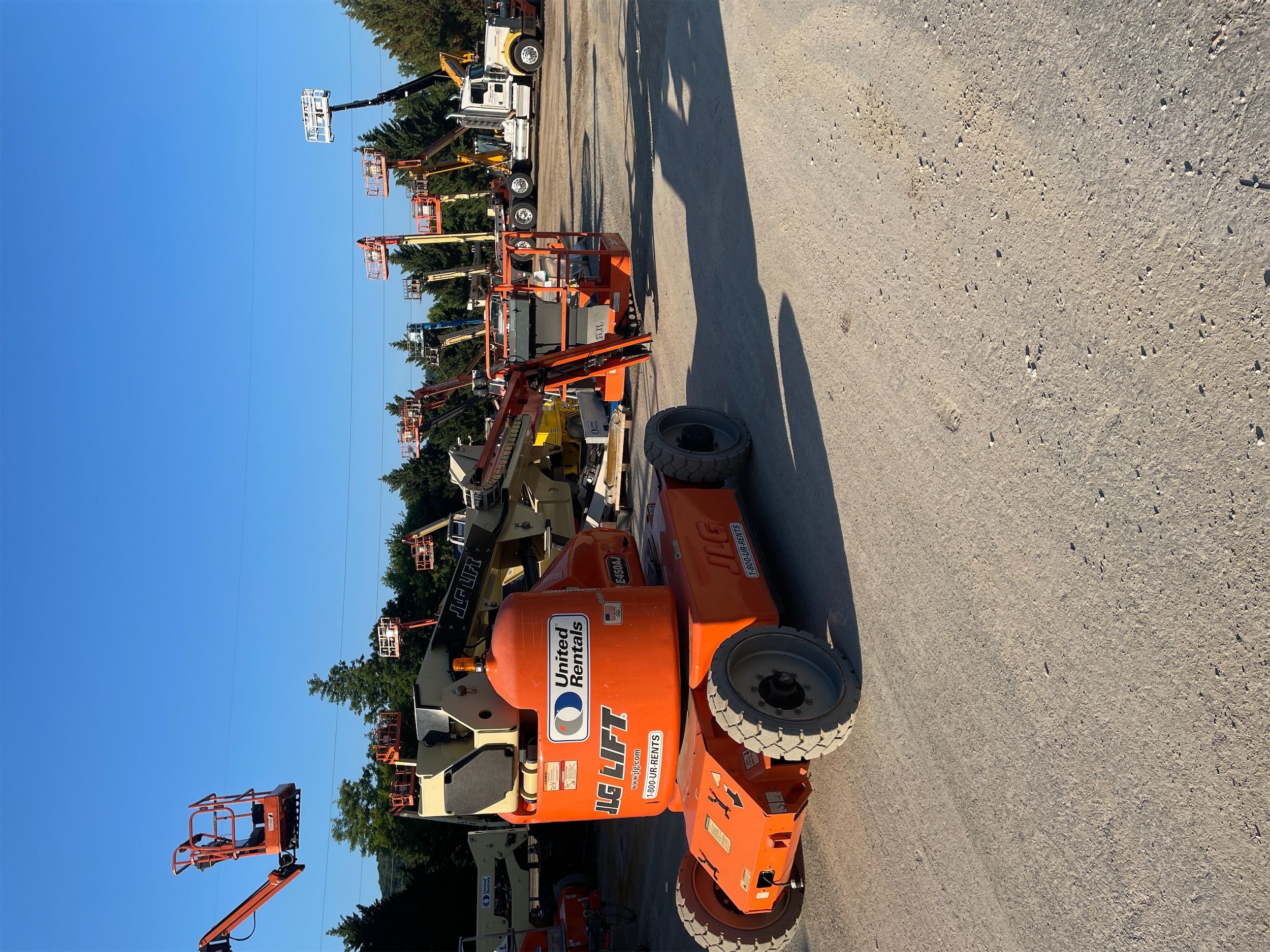 Used 2013 JLG E450AJ Articulating Boom Lift For Sale in Ridgefield Park, NJ