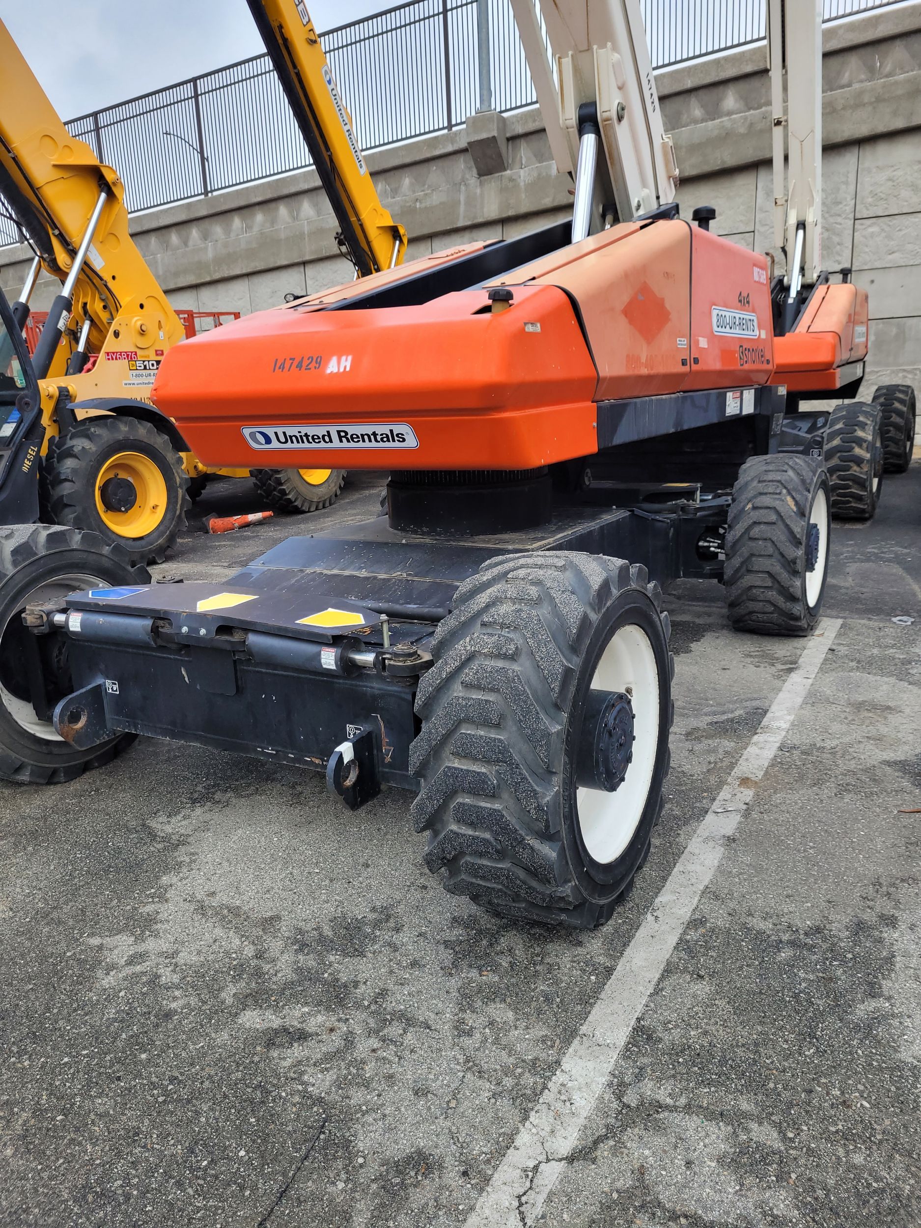 Used Snorkel Heavy Equipment for sale Boom & Bucket
