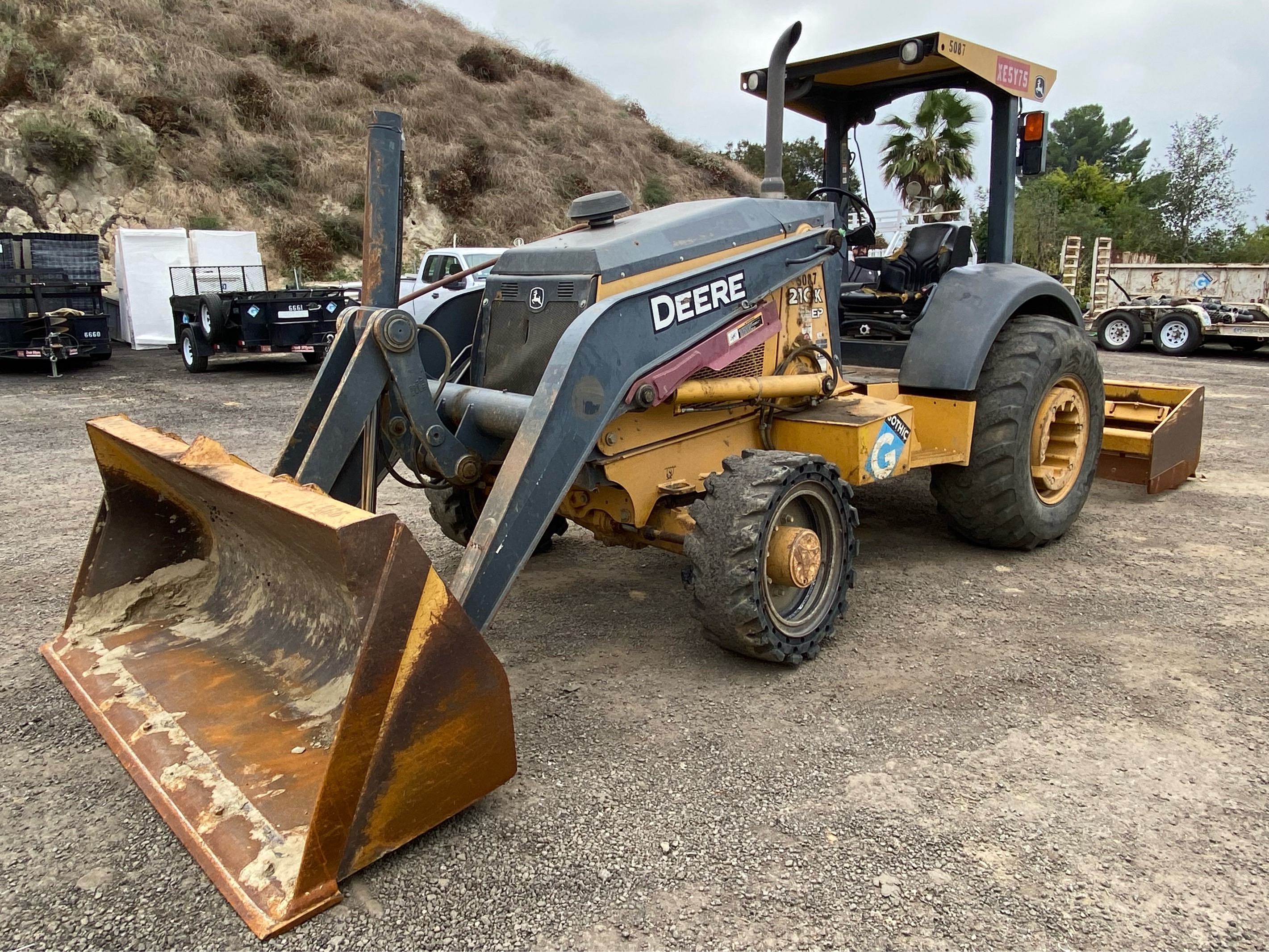 Used 2014 John Deere 210K Skip loader #A0013610 for sale