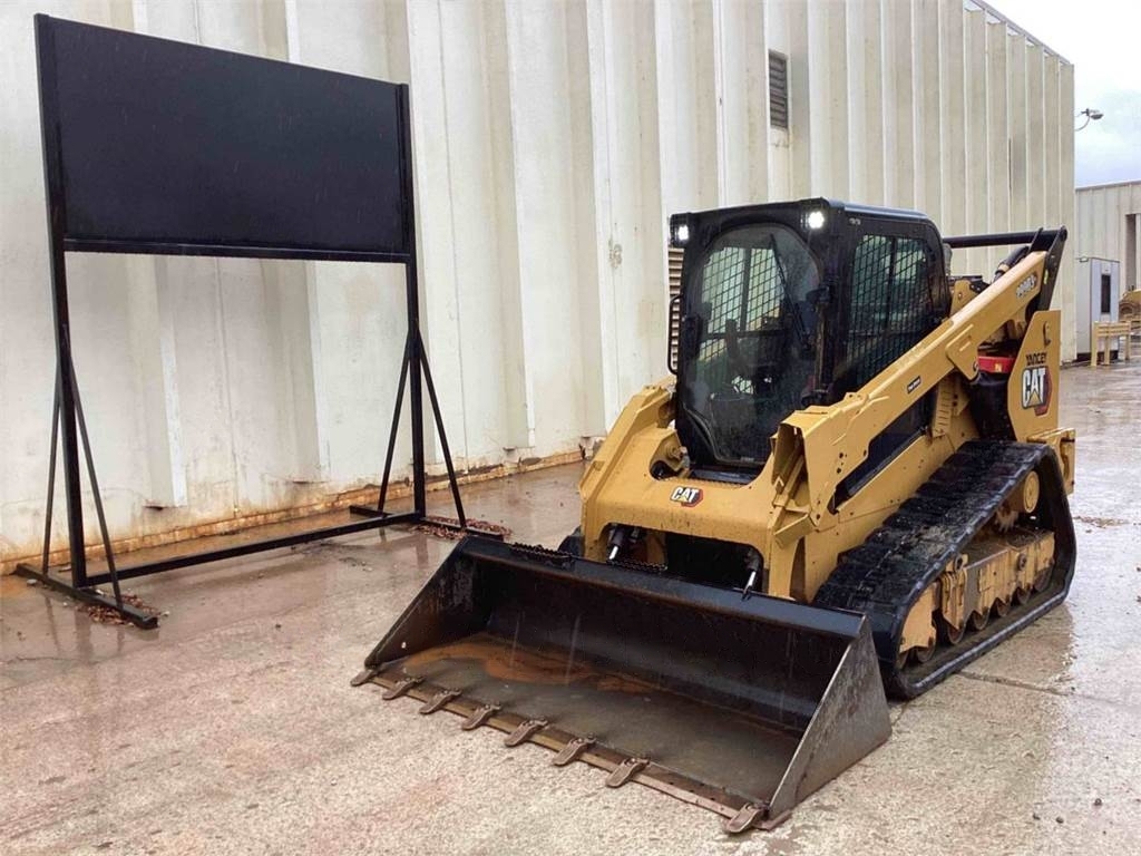 Used Skid Steer Loaders for sale in Boom & Bucket