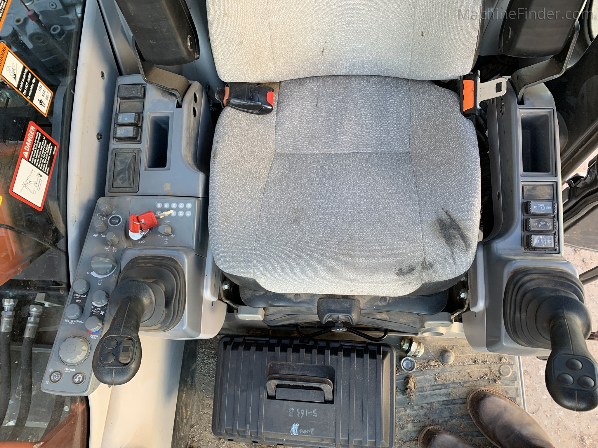 Used 2021 Hitachi ZX160LC-6 Excavator #A9849471 for sale Used 2021 Hitachi ZX160LC-6 Excavator #A9849471 for sale