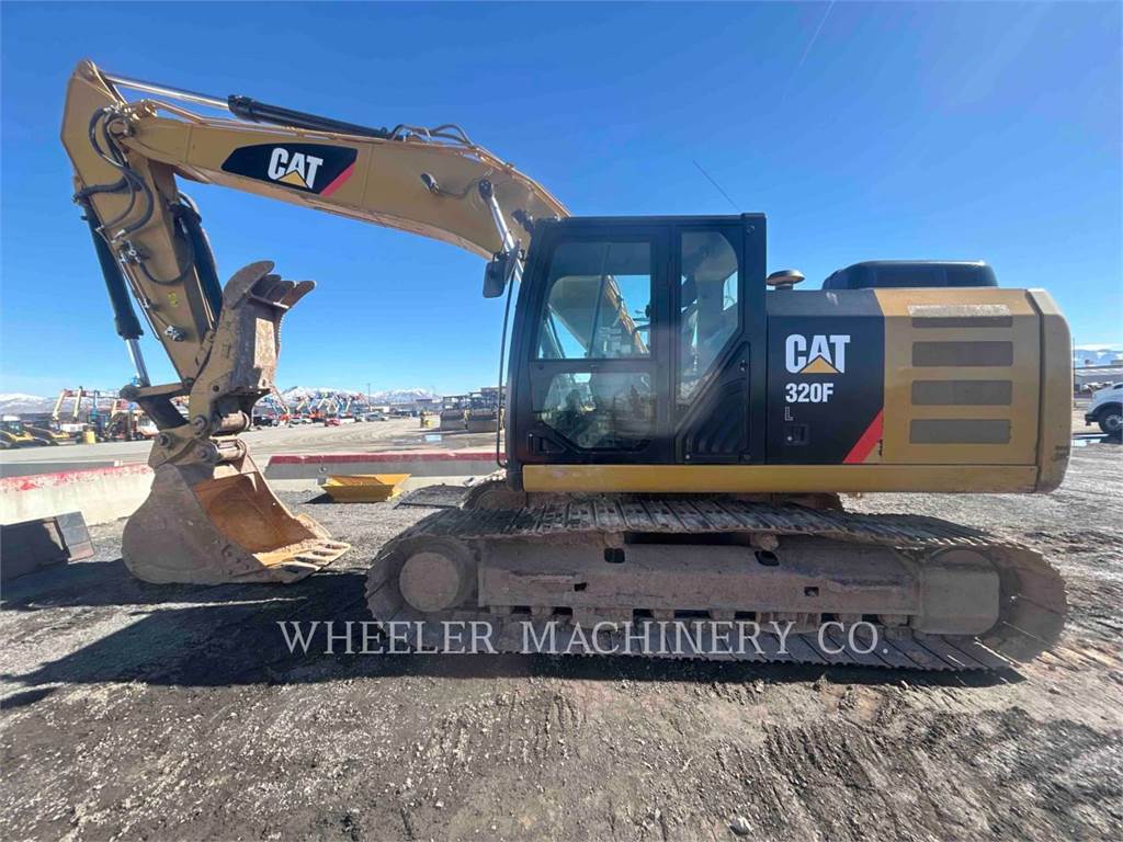 Used 2017 Caterpillar 320F L TH Excavator #A3097608 for sale