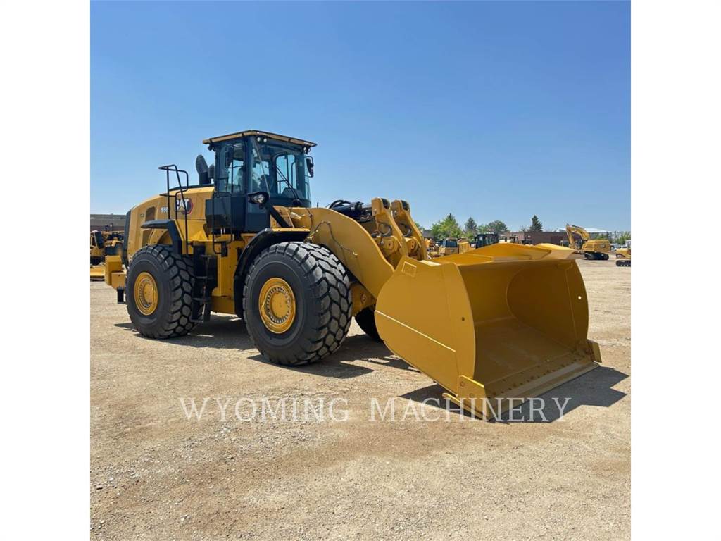CAT 906m wheel loader スケールモデル 【新品未開封】 Cat 906 Compact Wheel Loader Electric Version