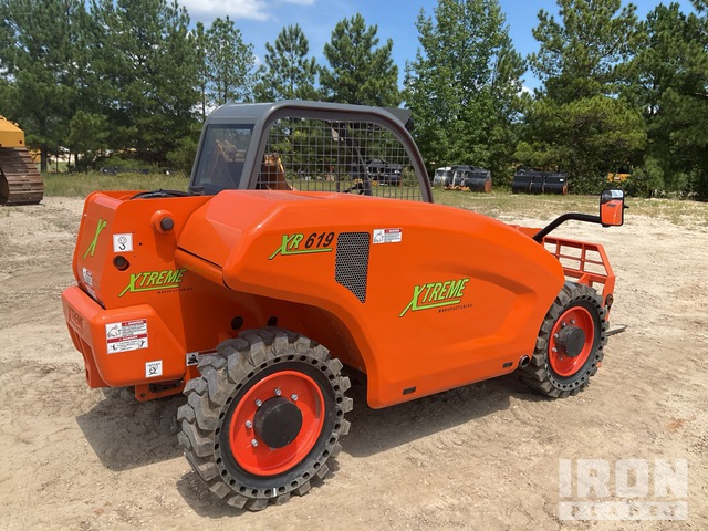 スカイトラック 1995 SKYTRAK 6036 6000 LB DIESEL TELESCOPIC FORKLIFT
