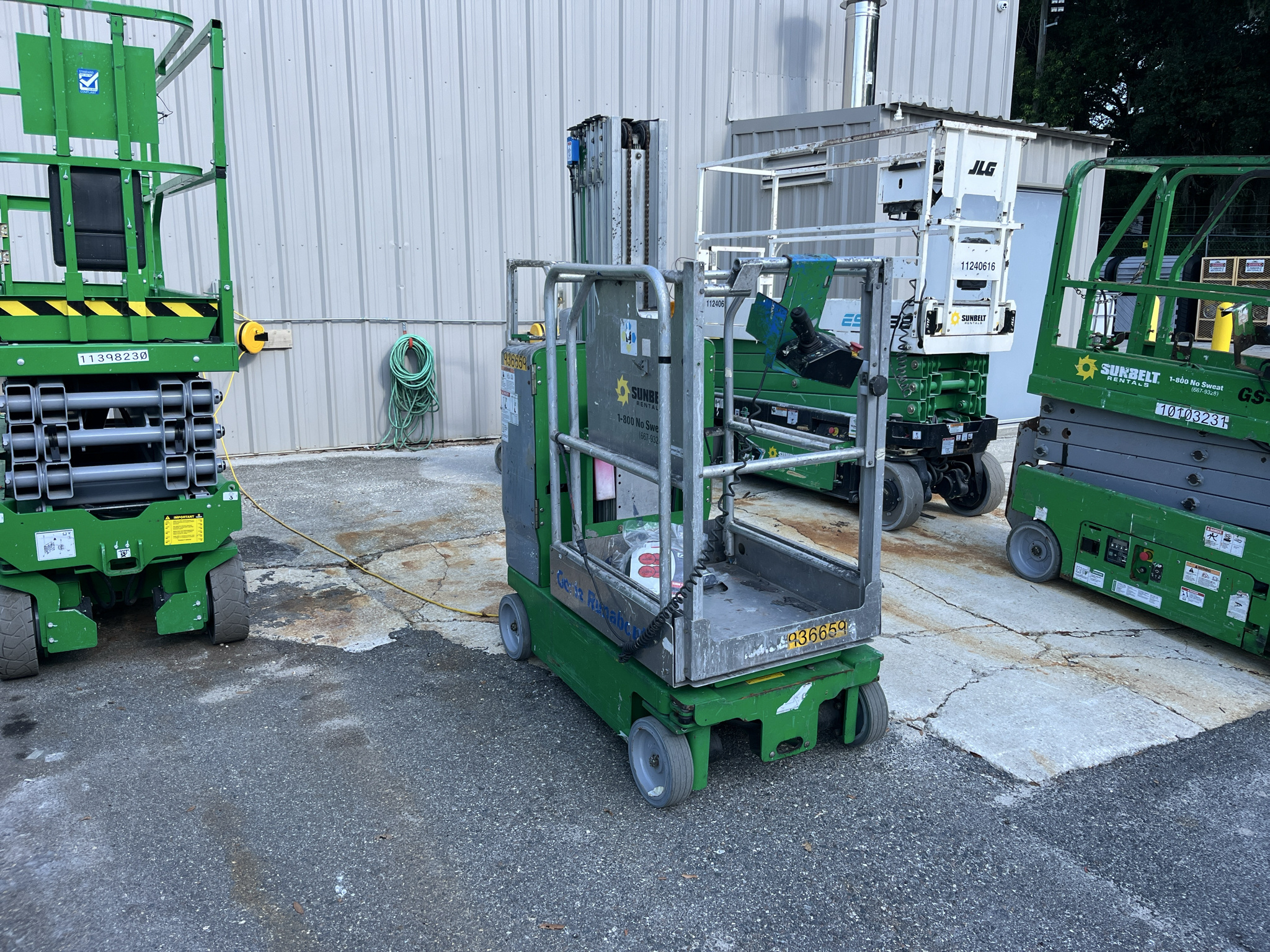 Used 2016 Genie GR-20 Lift #A8951952 for sale