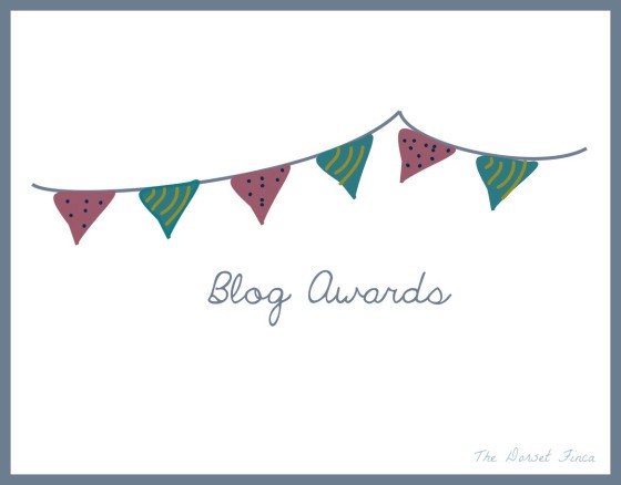 blog-awards-bunting