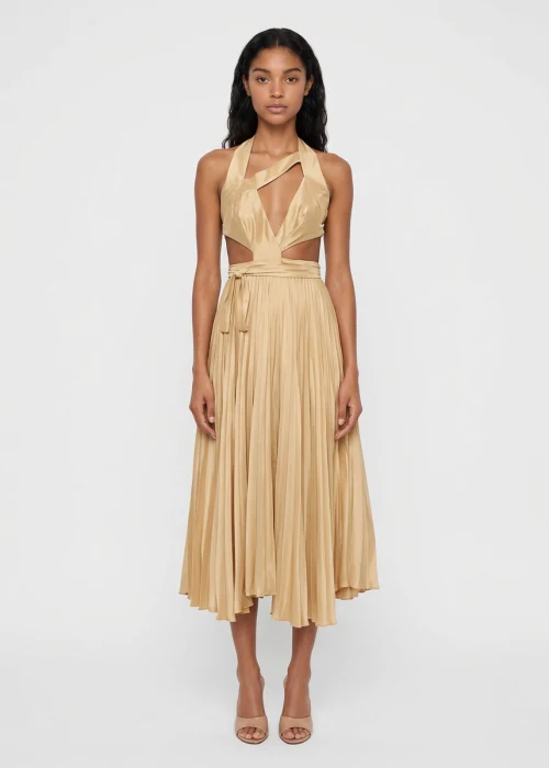 outfit_image