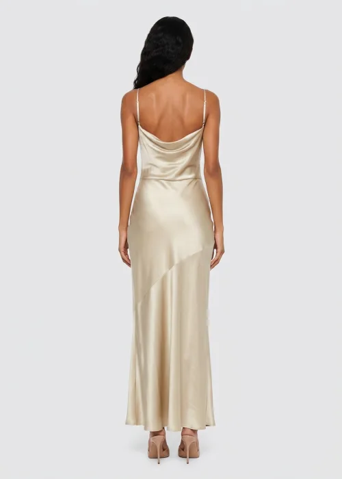 outfit_image