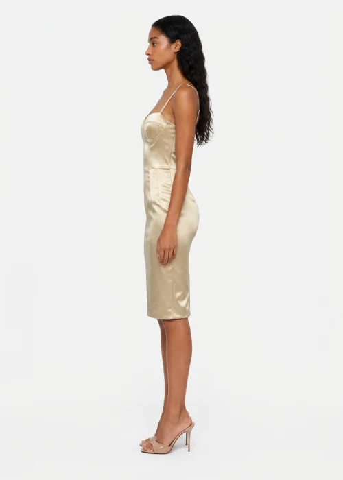 outfit_image