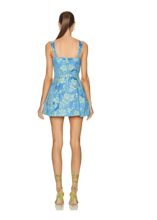 outfit_image