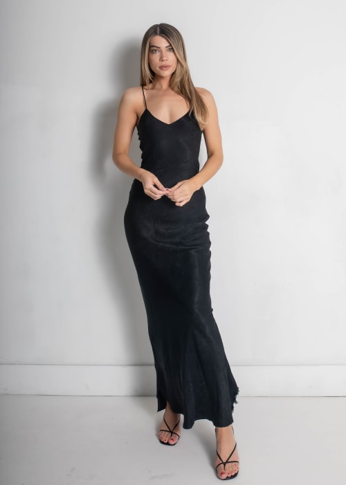 NILI LOTAN Maxi cami dress  Silk cami dress, Cami dress, Silk maxi dress