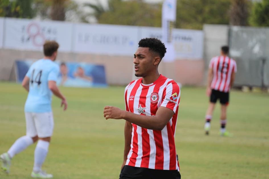 www.brentfordfc.com