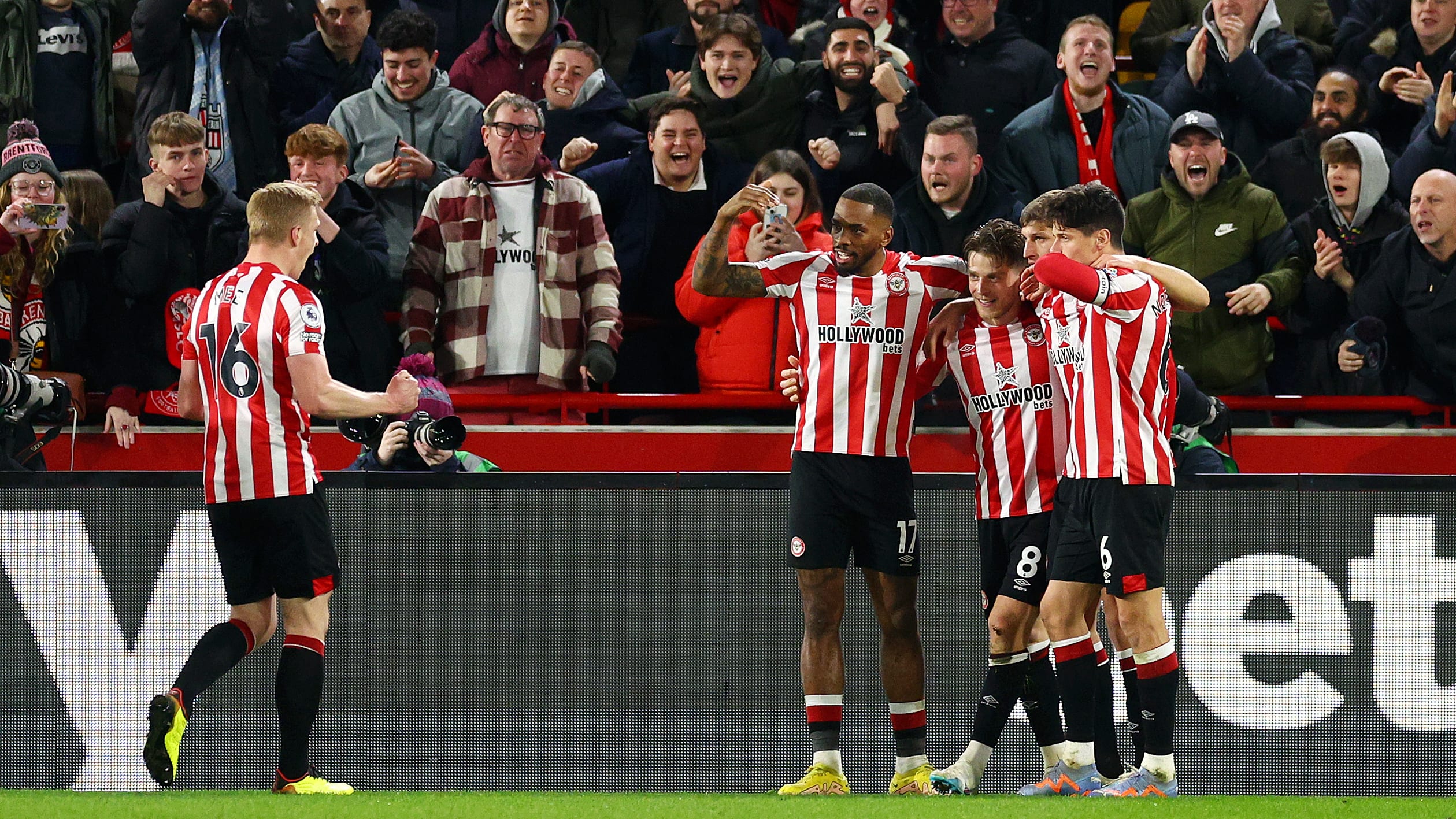 Manchester United vs. Brentford