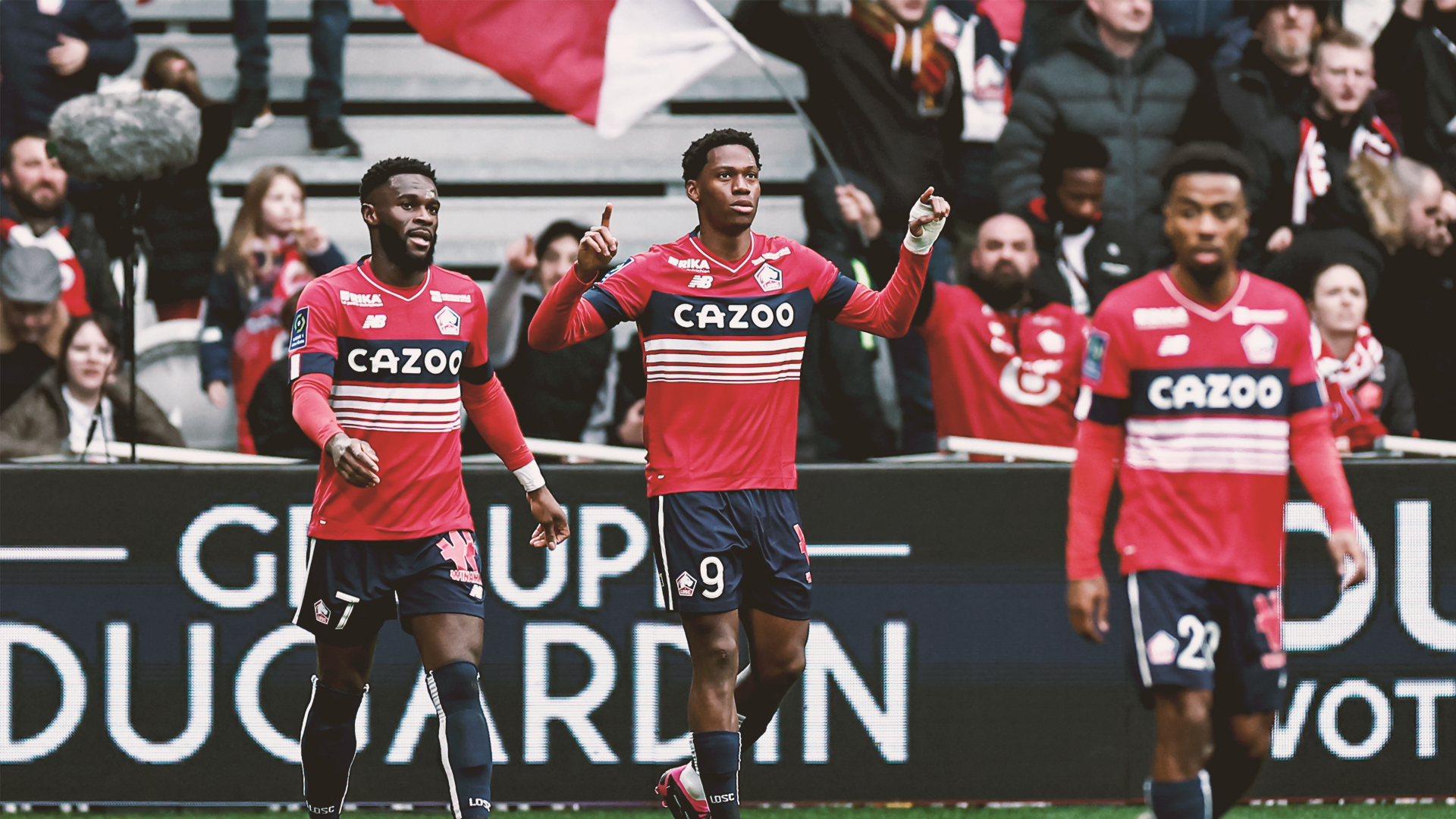 Brentford v Lille build-up with L'Equipe's Romain Lafont 10 Brentford v Lille build-up with L’Equipe’s Romain Lafont