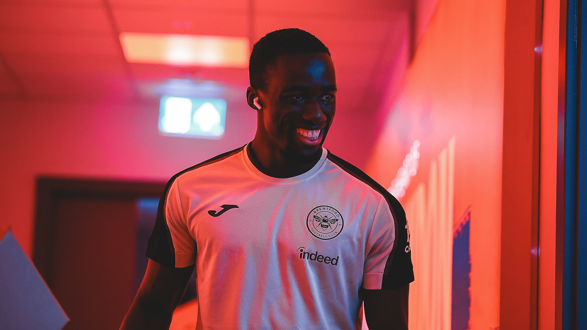 klowe dasilva Cole links up with Wales Under-21 كريم ترطيب وتوحيد لون