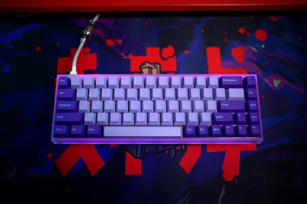 picture of a Tofu65 keyboard