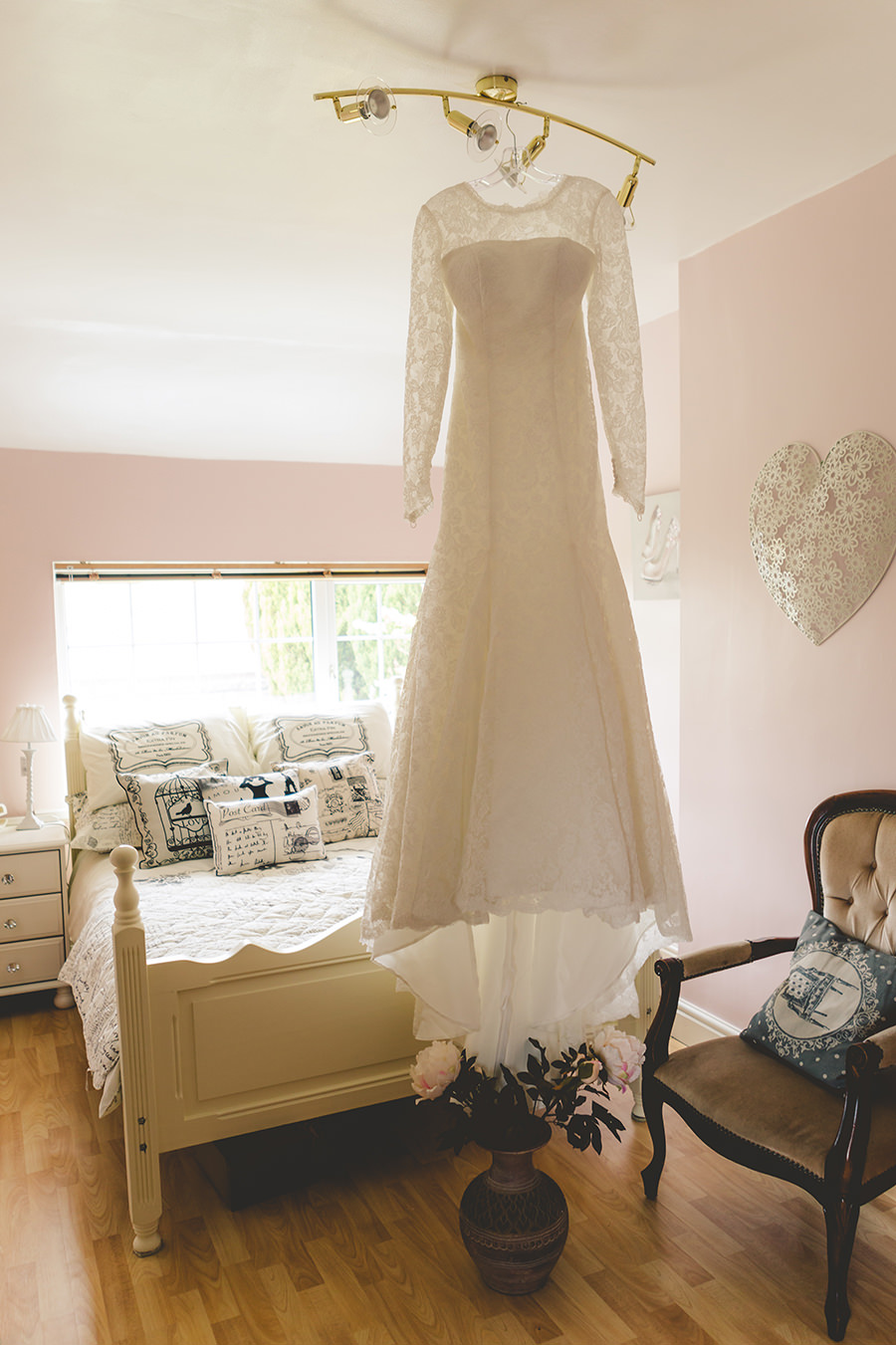 Abergavenny | Scotland | Monmouthshire | Abergavenny | Summer | Classic | Military | Yellow | Manor House | Real Wedding | Art By Design Photography #Bridebook #RealWedding #WeddingIdeas Bridebook.co.uk 