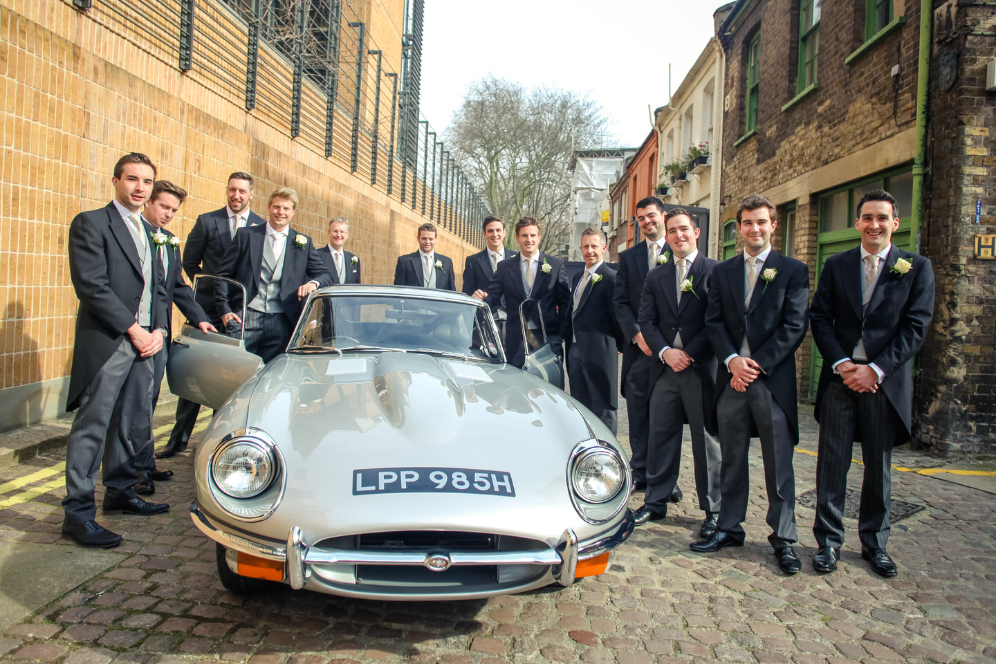 South East | Greater London | London | Autumn | Classic | Elegant | White | Gold | City Hotel | Real Wedding | Hajley Photography #Bridebook #RealWedding #WeddingIdeas Bridebook.co.uk 
