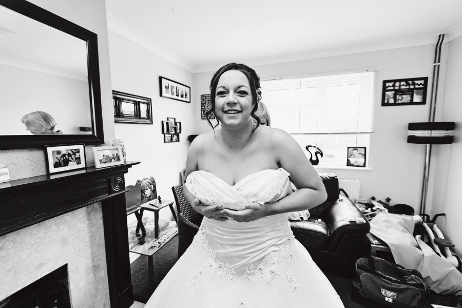 South West | Dorset | Poole | Spring | Coastal | Classic | Navy | White | Hotel | Real Wedding | Jennie Franklin #Bridebook #RealWedding #WeddingIdeas Bridebook.co.uk 
