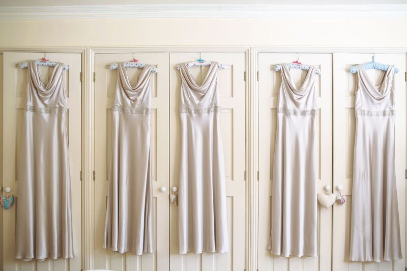 Summer | Country | Garden | Neutrals | Gold | Marquee | Real Wedding | Haijley Photography #Bridebook #RealWedding #WeddingIdeas Bridebook.co.uk