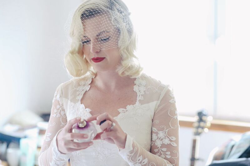 Scotland | Lanarkshire | Glasgow | Autumn | Coastal | Outdoor | Vintage | Purple | Red | Castle | Real Wedding | Hajley Photography #Bridebook #RealWedding #WeddingIdeas Bridebook.co.uk