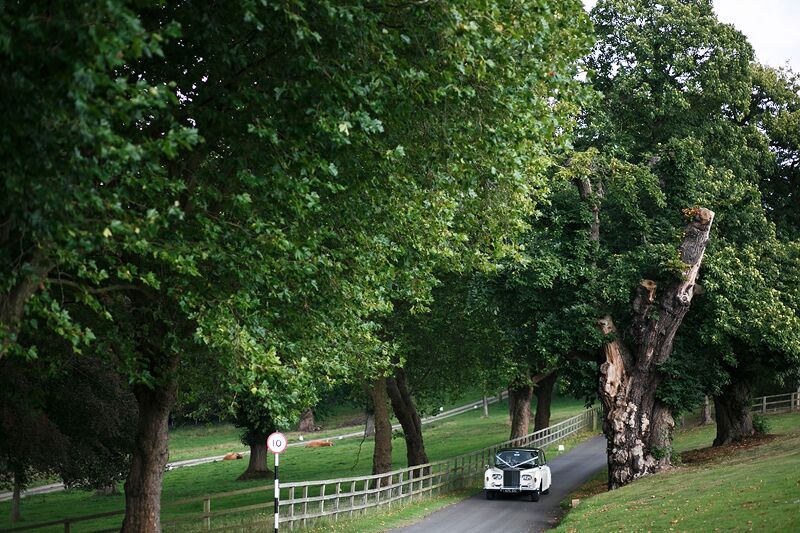 South East | Buckinghamshire | Maidenhead | Autumn | Classic | Elegant | Pink | Brights | Coral | Country House | Real Wedding | Guy Hearn Photography #Bridebook #RealWedding #WeddingIdeas Bridebook.co.uk