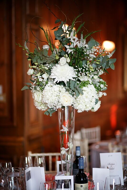 South East | Buckinghamshire | Maidenhead | Autumn | Classic | Elegant | Pink | Brights | Coral | Country House | Real Wedding | Guy Hearn Photography #Bridebook #RealWedding #WeddingIdeas Bridebook.co.uk