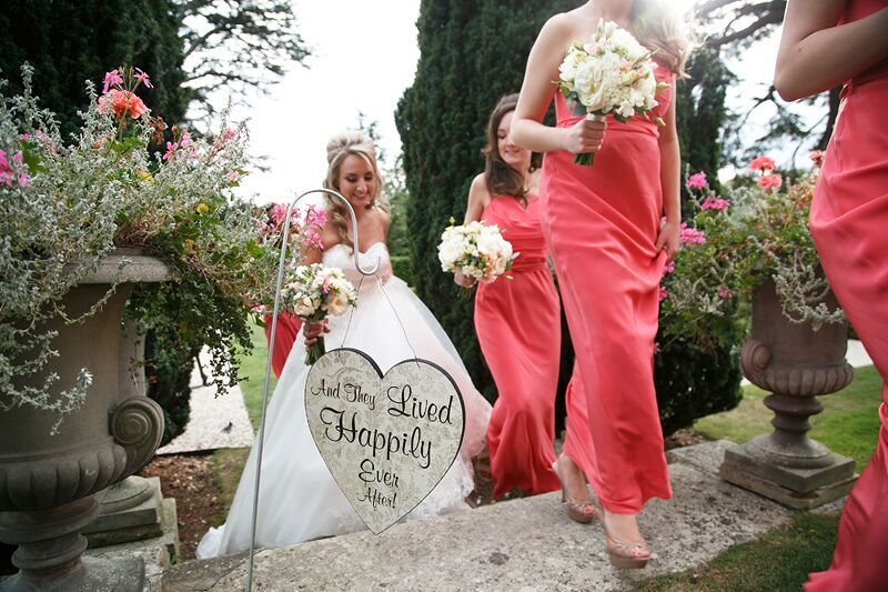 South East | Buckinghamshire | Maidenhead | Autumn | Classic | Elegant | Pink | Brights | Coral | Country House | Real Wedding | Guy Hearn Photography #Bridebook #RealWedding #WeddingIdeas Bridebook.co.uk