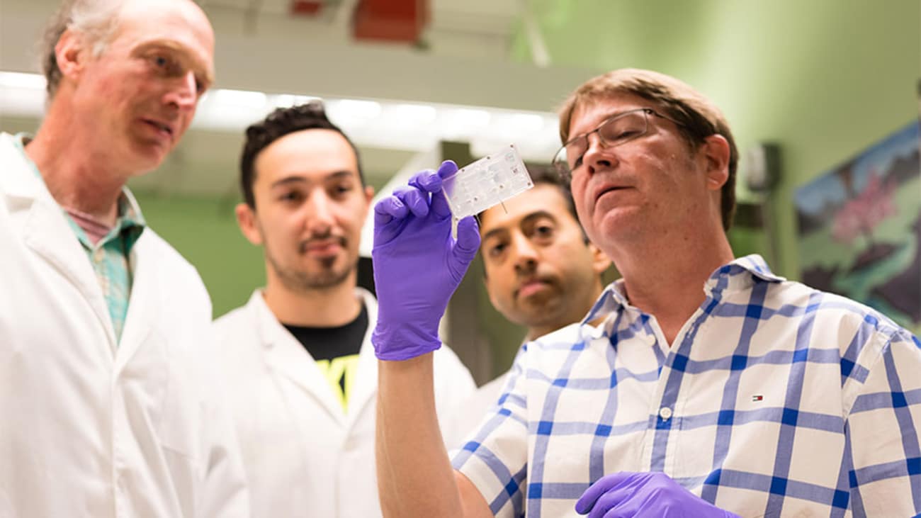 pocket-sized-revolution-slide-1 With a device that can model a real kidney, researchers at the UW School of Pharmacy are giving new hope to people with kidney conditions — as well as astronauts who dream of exploring the farthest reaches of space.