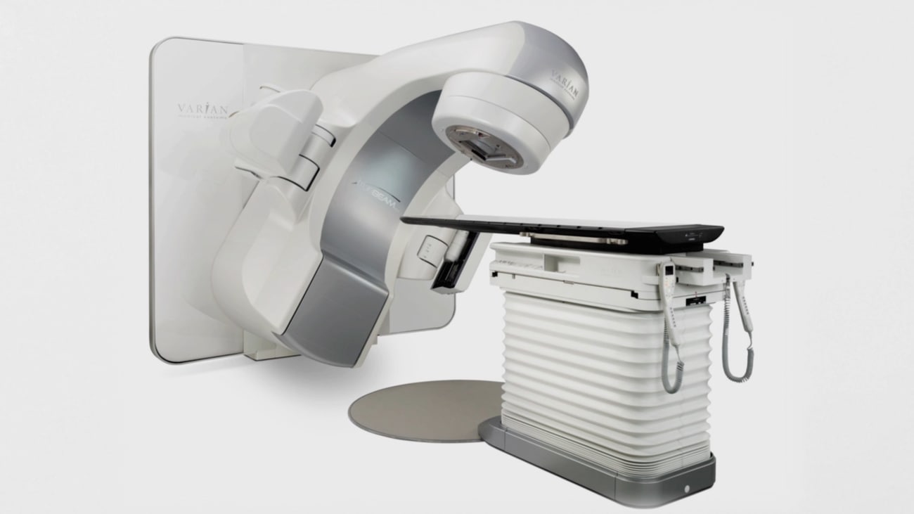 Clinical Minutes: Microsurgical and Radiosurgical Treatment of Metastatic Tumors