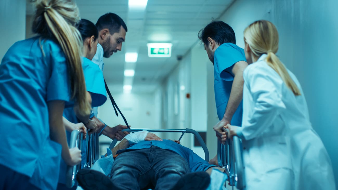 gunshot-wounds-to-the-abdomen-from-bullet-to-incision-broadcastmed