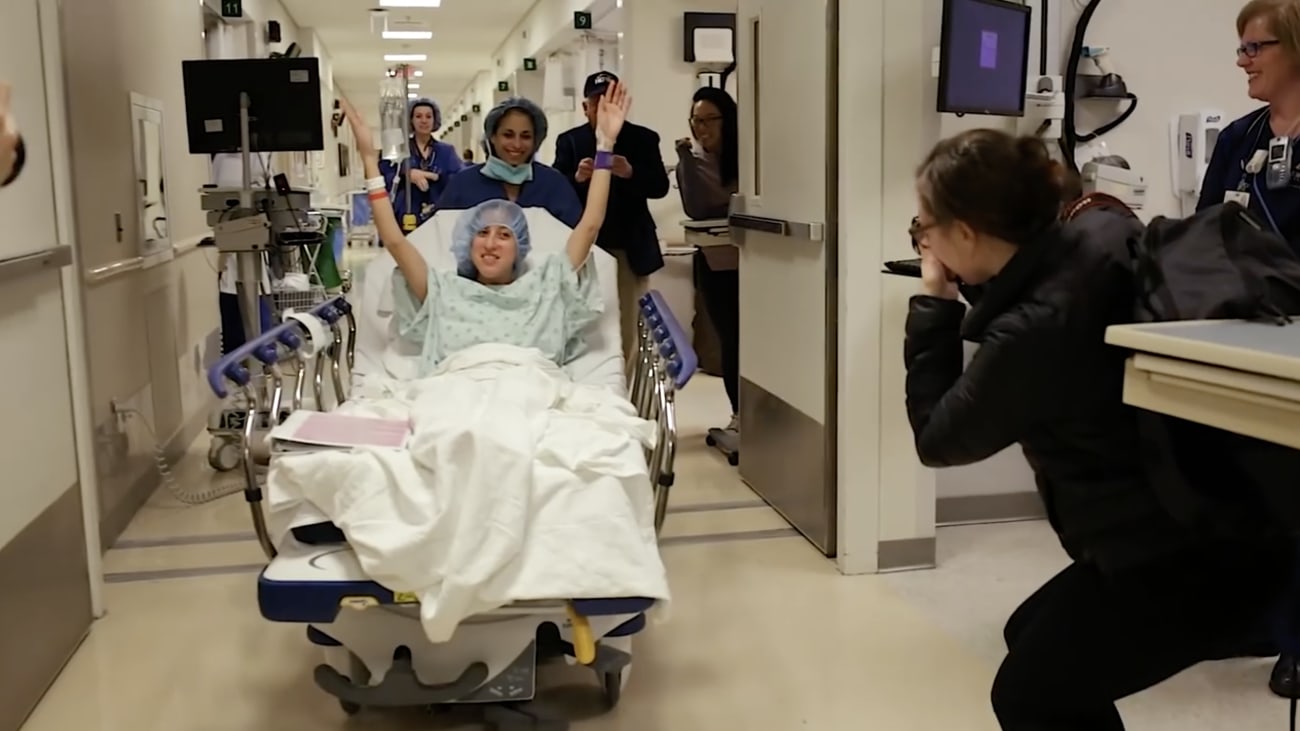 FirstEver HIVtoHIV Living Donor Kidney Transplant in the U.S. Nina