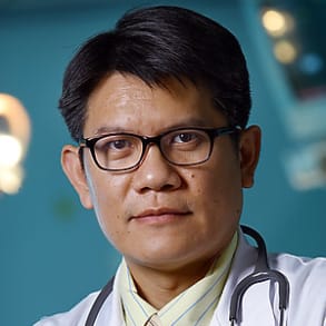 Wikrom Wongwanich Karnsakul, M.D.