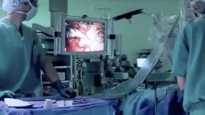 Snapshot: Benefits of robotic-assisted head and neck surgery