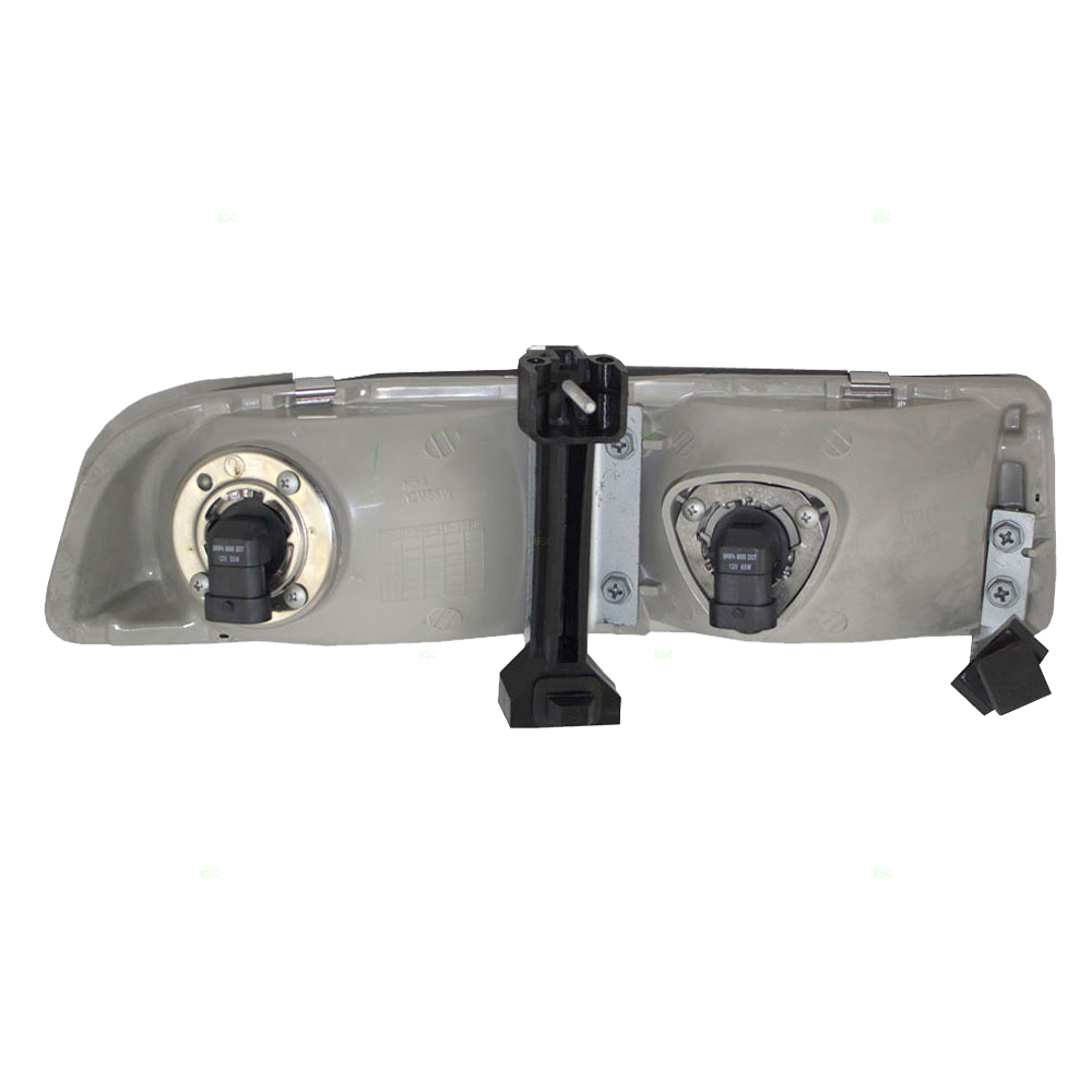 93 96 Buick Regal Drivers Headlight Assembly
