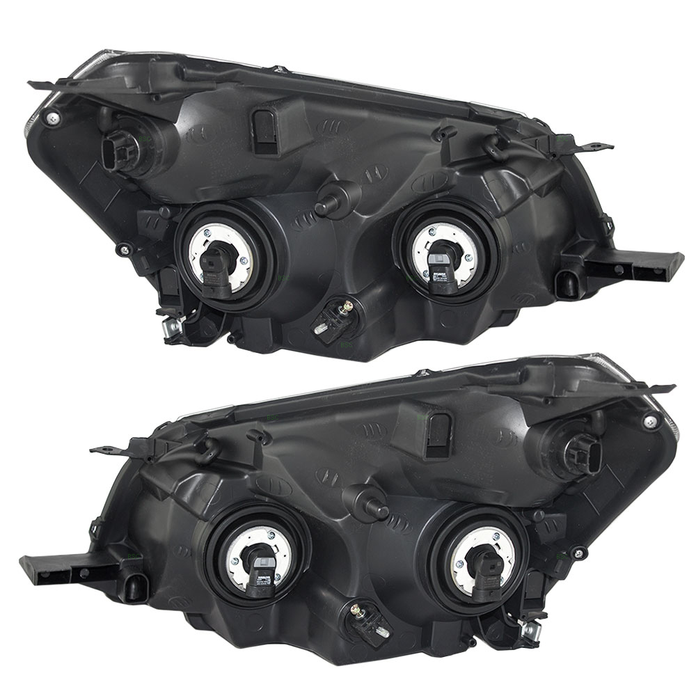 0910 Pontiac Vibe New Pair Set Headlight Headlamp
