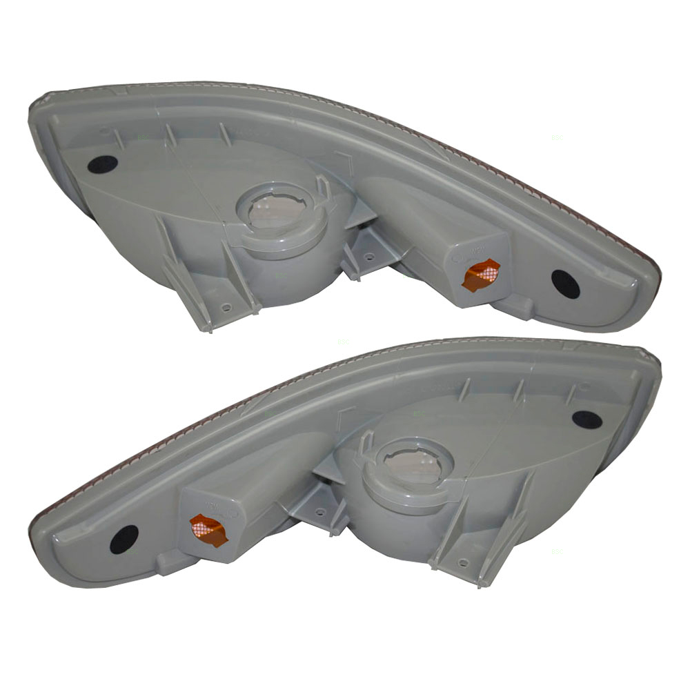 9704 Chevrolet Corvette C5 Set of Corner Park