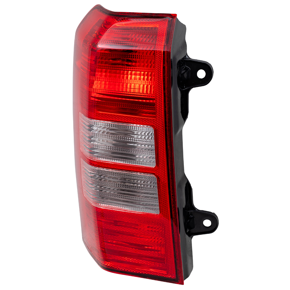 0816 Jeep Patriot SUV New Drivers Taillight Taillamp