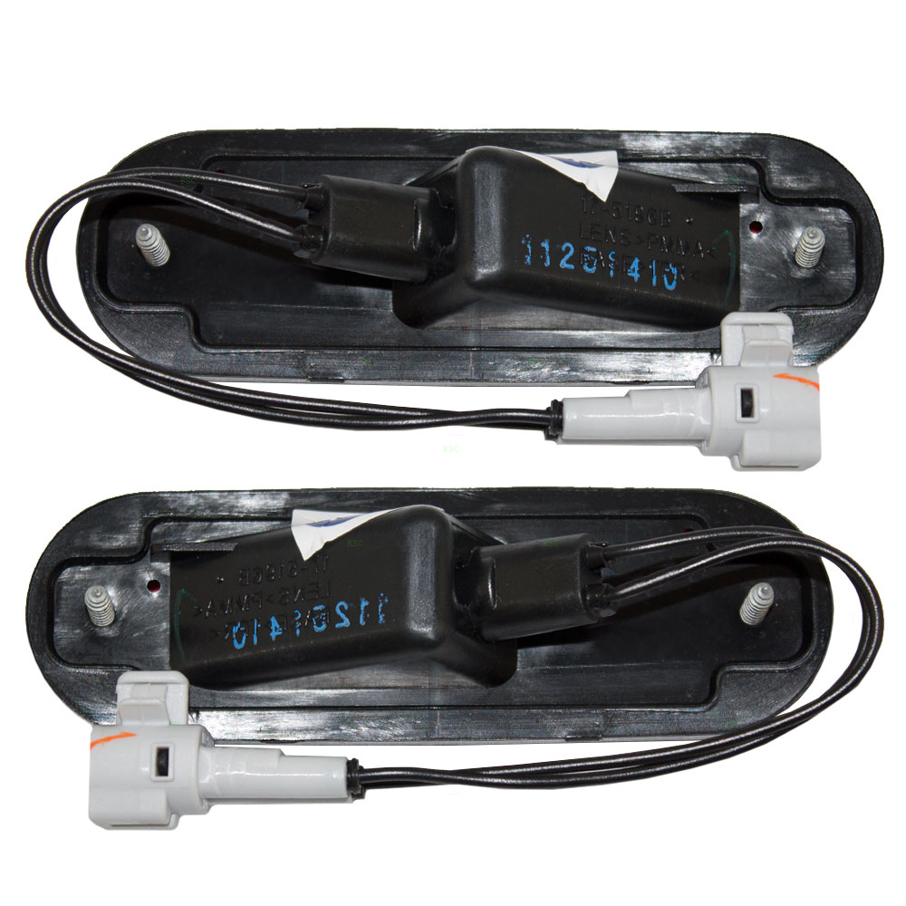 9600 Toyota RAV4 Set of Rear Side Park Signal Marker Lights